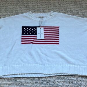 Moon and Maddison American flag sweater size Large but cropped